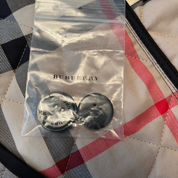 Burberry jacket - Picture 7 of 9